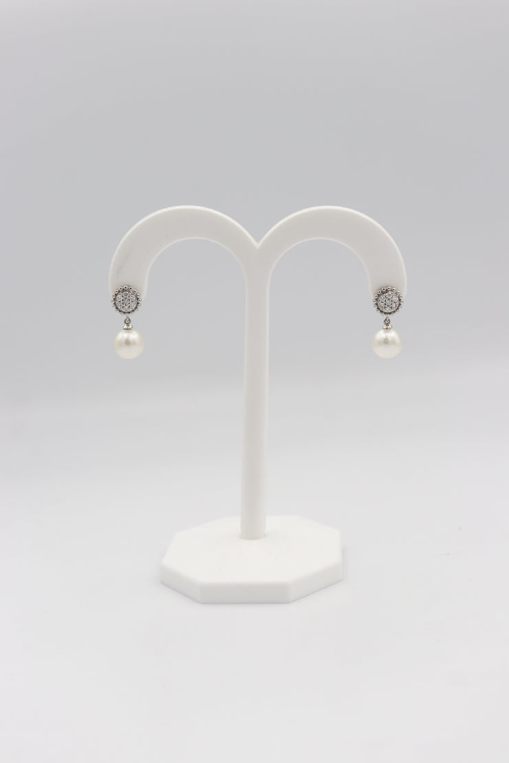 14Karat White Gold Pearl and Diamond Drop Earrings