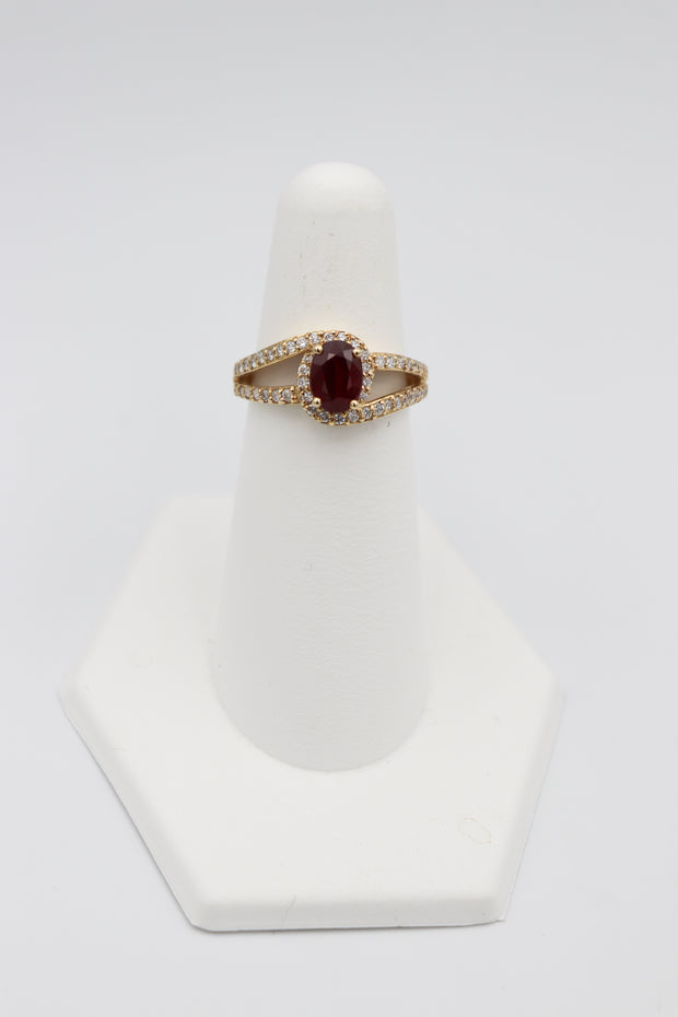 14Karat Yellow Gold Split Shank Ruby Ring