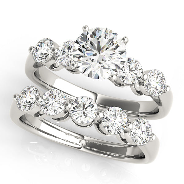 ENGAGEMENT RINGS SINGLE ROW PRONG SET