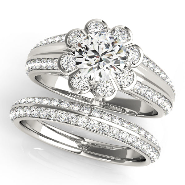 ENGAGEMENT RINGS HALO ROUND