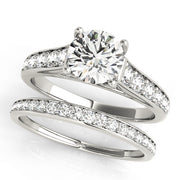 ENGAGEMENT RINGS SINGLE ROW PRONG SET