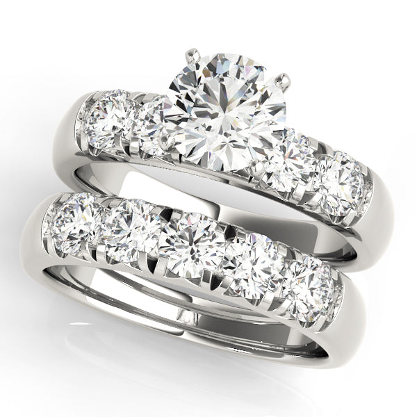 ENGAGEMENT RINGS SINGLE ROW PRONG SET