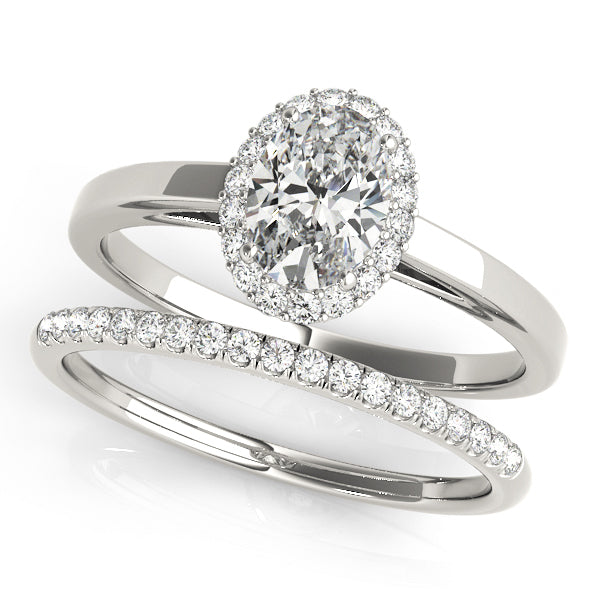 ENGAGEMENT RINGS HALO OVAL