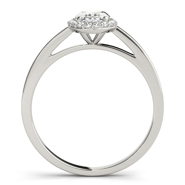 ENGAGEMENT RINGS HALO OVAL