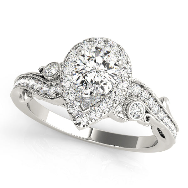 ENGAGEMENT RINGS ANTIQUE