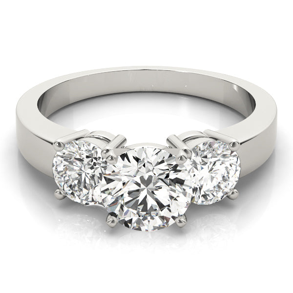 ENGAGEMENT RINGS 3 STONE ROUND