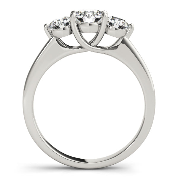 ENGAGEMENT RINGS 3 STONE ROUND