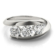 ENGAGEMENT RINGS 3 STONE ROUND